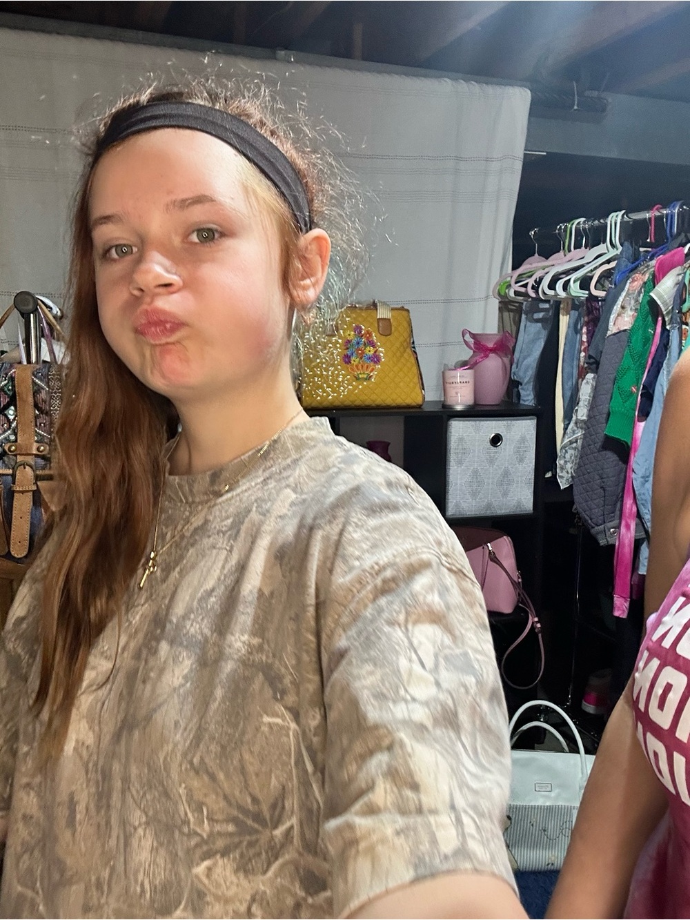 Live Show Notification- Meet your Posher, Shannen - Picture 14 of 15
